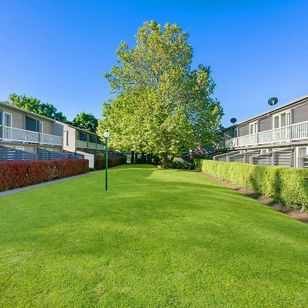 Summer East Apartments Orange Exterior foto